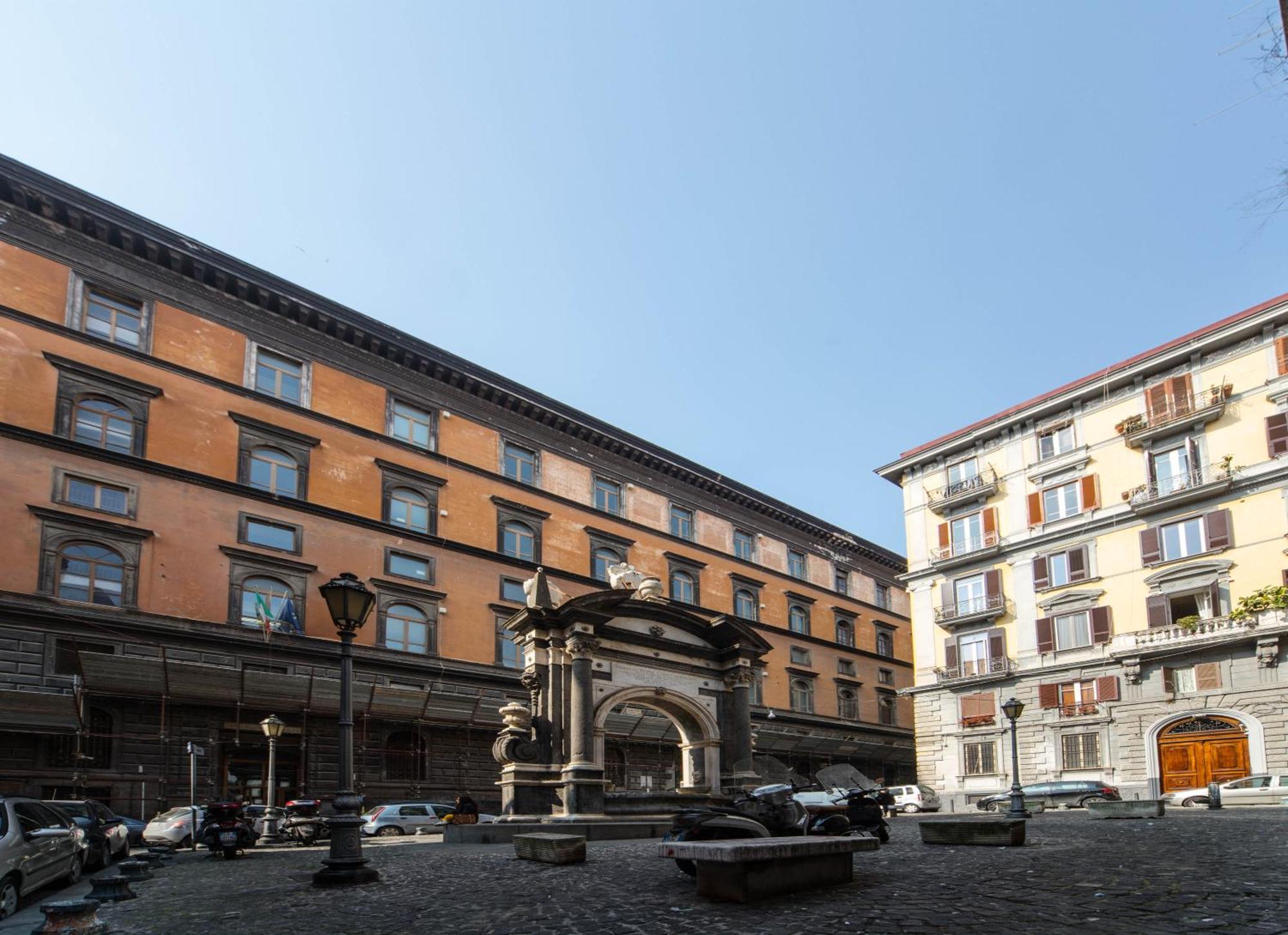 Gocce Villas - Casa Frangio Modern Apartment Historical Centre Napels Buitenkant foto